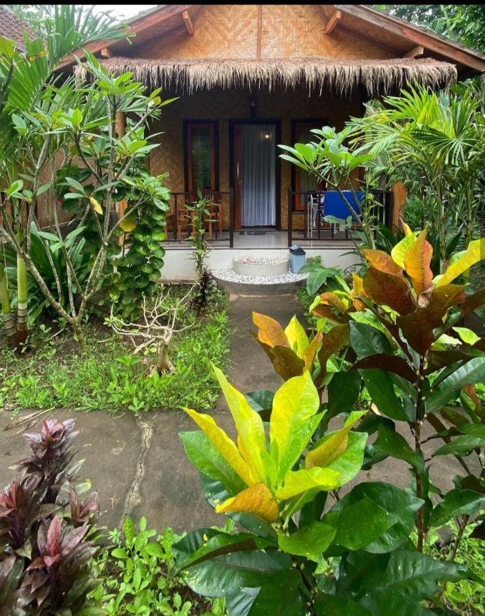 Kubu Artha Bungalow Nusa Penida Ped Luaran gambar